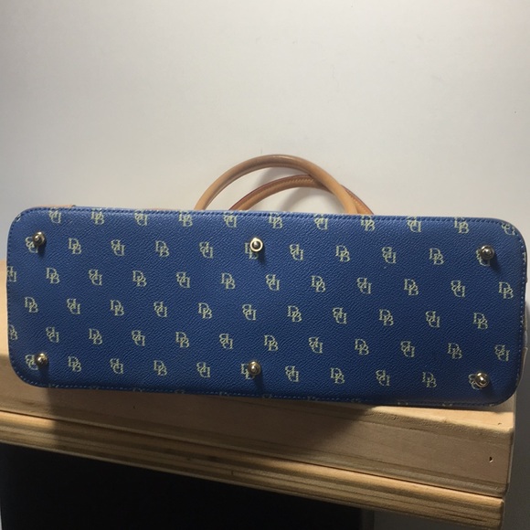 Dooney & Burke satchel - Picture 2 of 5